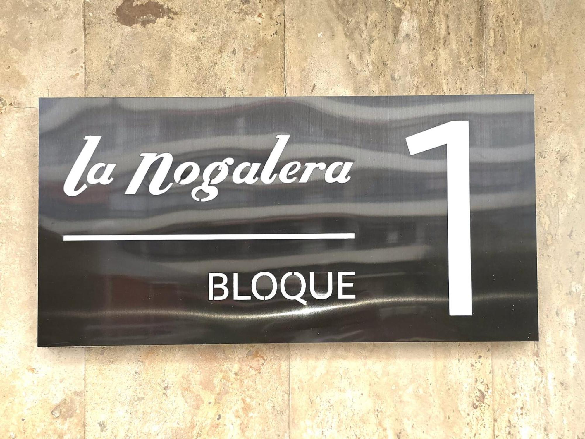 Nogalera Rainbow 2-Bedroom Apartment, Pool And Parking By Namaste Elite Torremolinos Eksteriør bilde